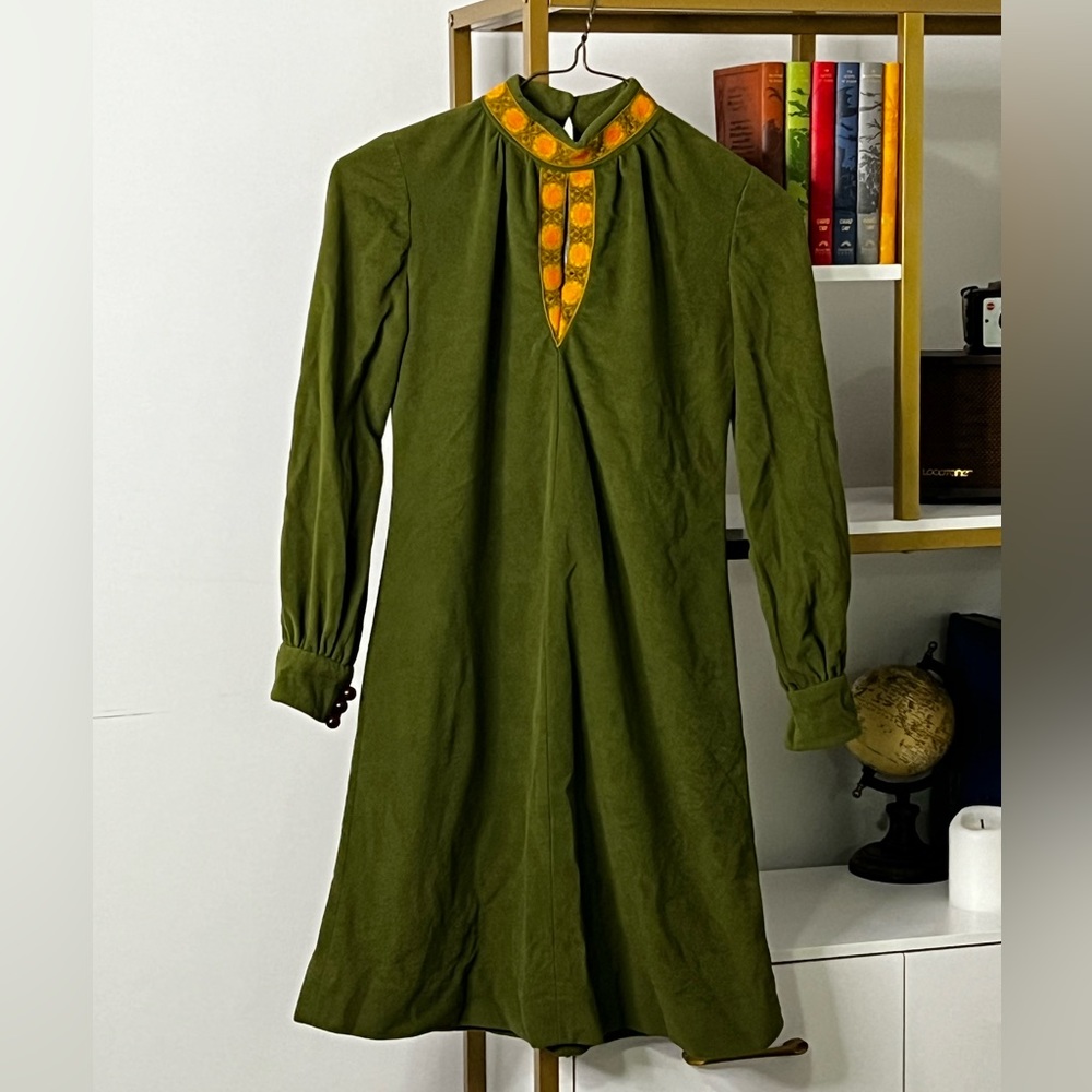 TRUE Vintage 70s Retro Handmade Shift Gogo Mini Dress - Green BOHO gem - Picture 2 of 9